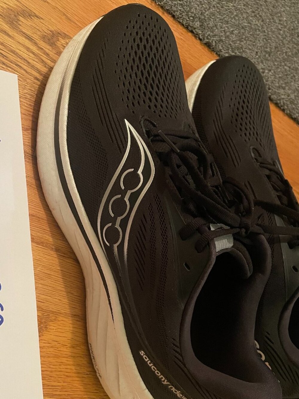 Saucony Ride 18 (sz 11 wide)